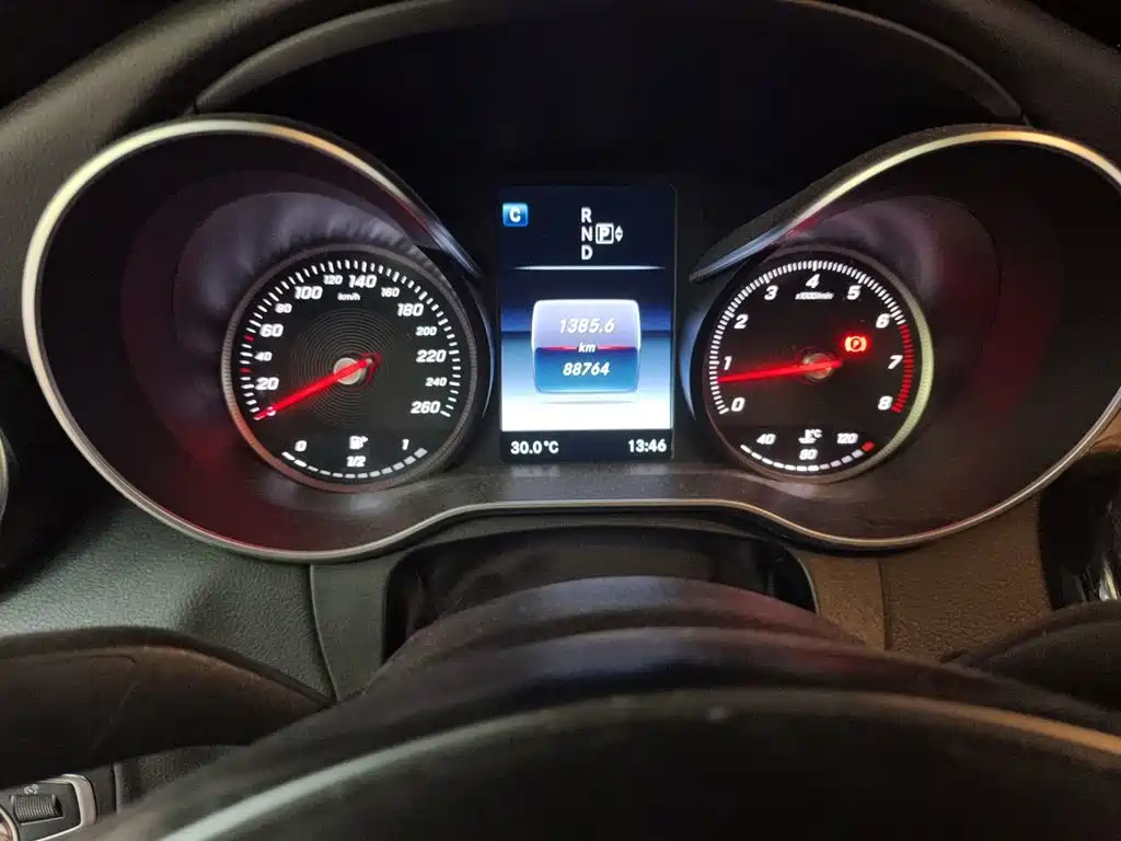 Mercedes-Benz C-Class — миниатюра 5