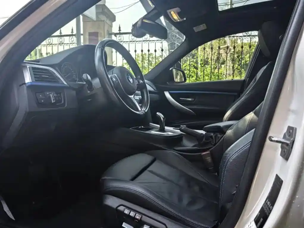 BMW 3 Series — миниатюра 7
