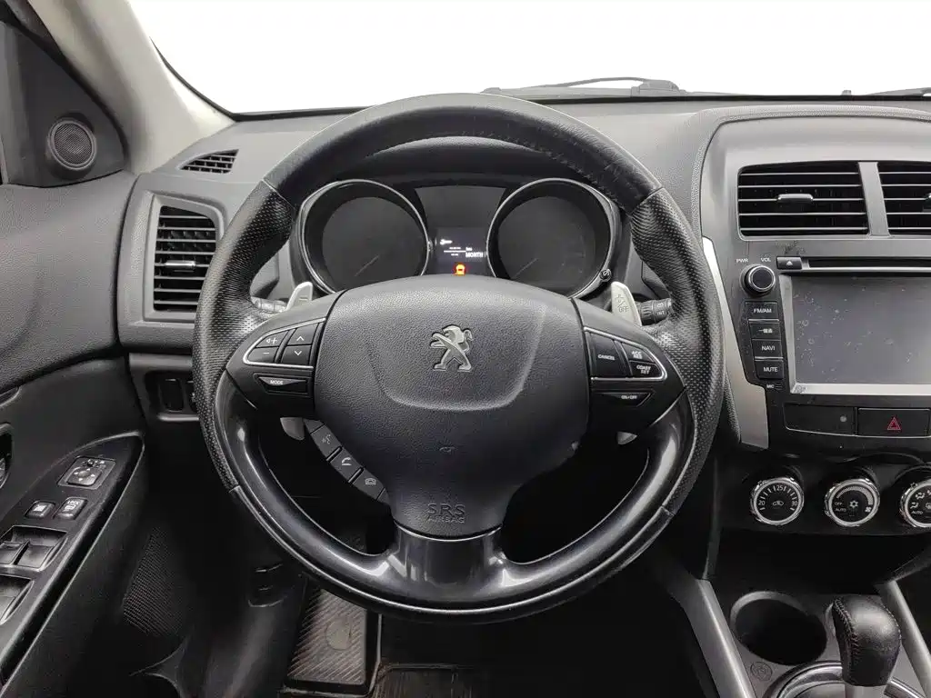 Peugeot 4008 (Import) — миниатюра 11