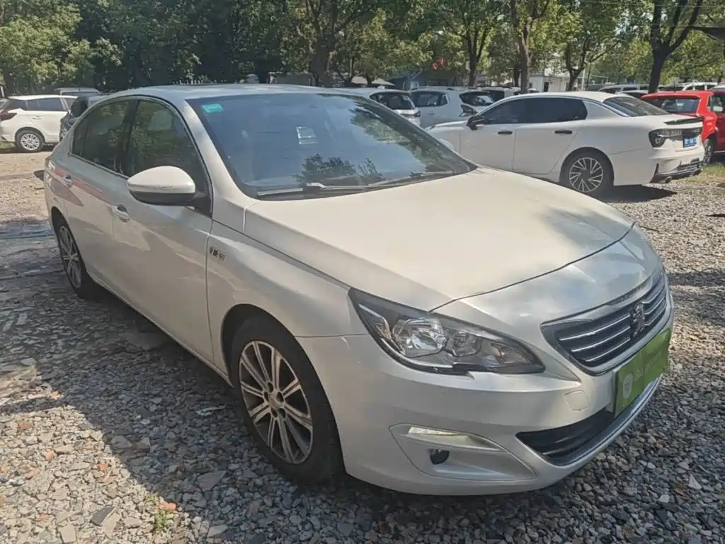 Peugeot 408 — миниатюра 4
