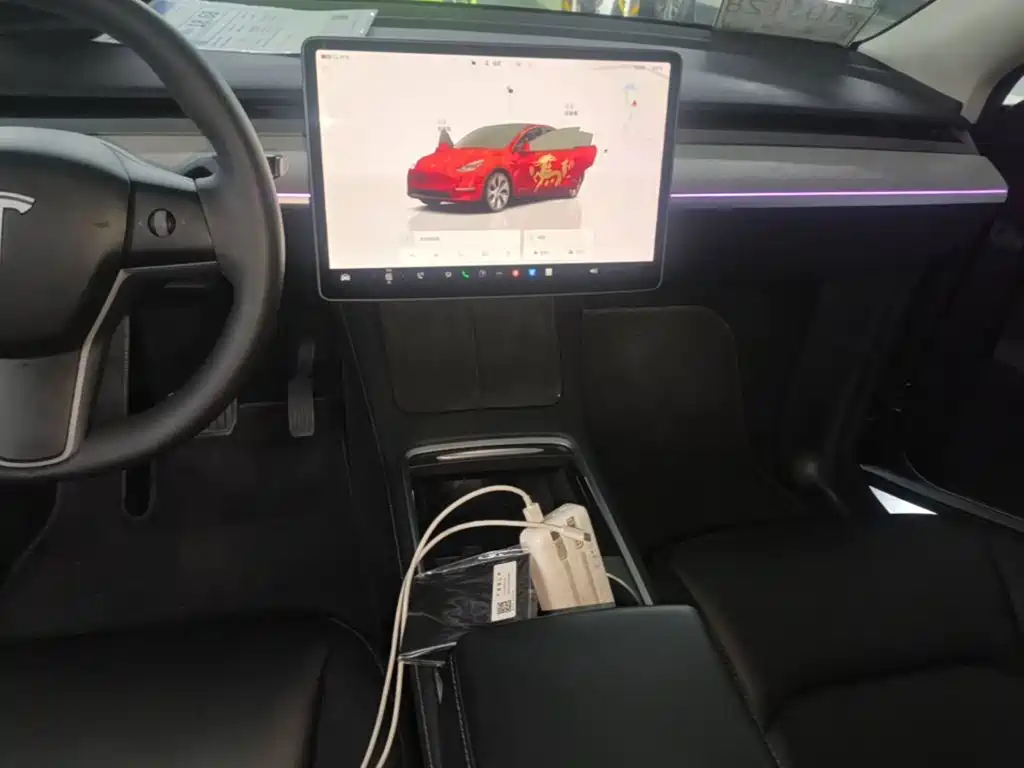 Tesla Model Y — фотографии объявления, Фото 13
