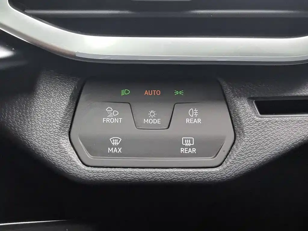 Volkswagen ID.4 Crozz — миниатюра 21