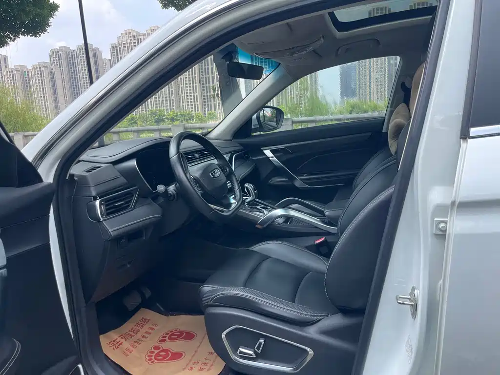 Geely Boyue — миниатюра 4