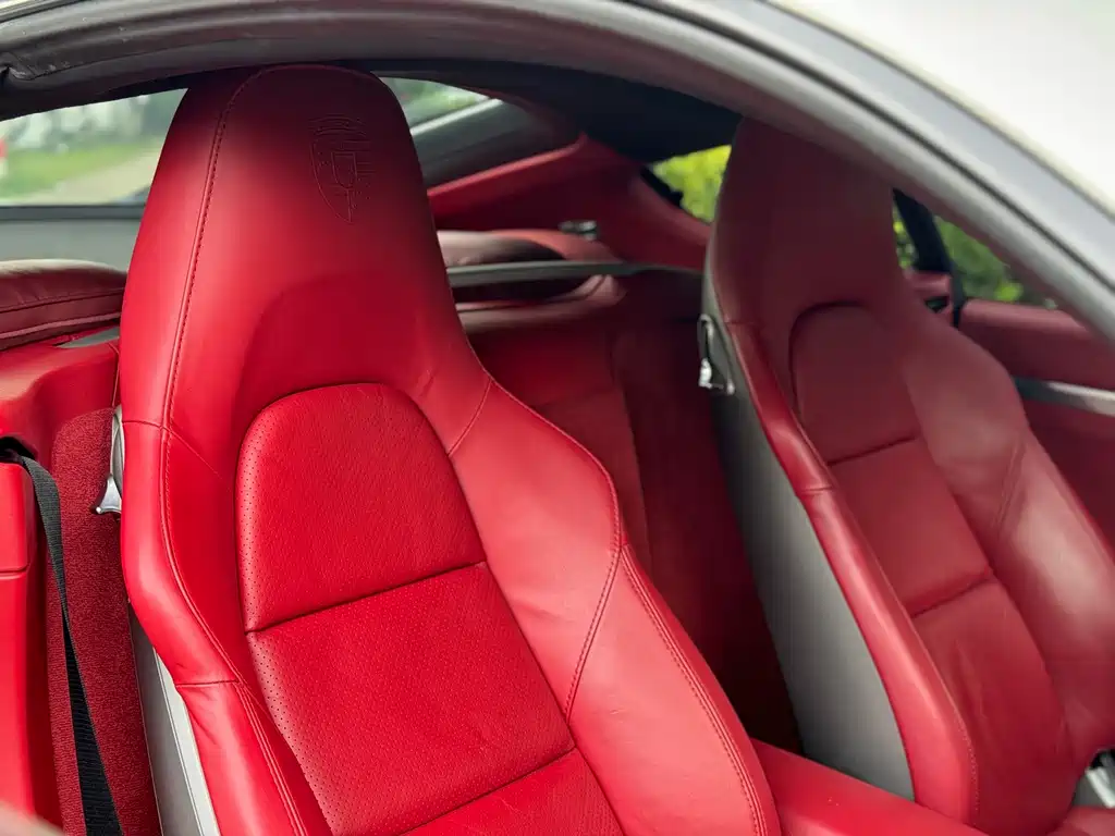 Porsche Cayman — миниатюра 15