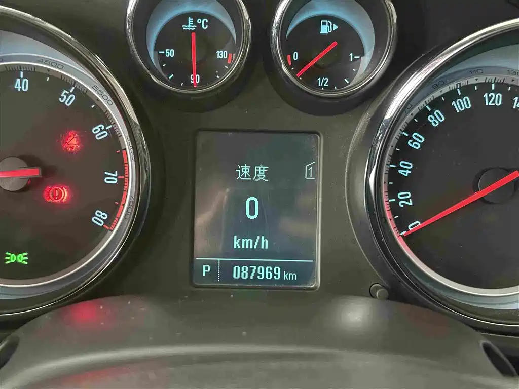 Buick Regal — миниатюра 6
