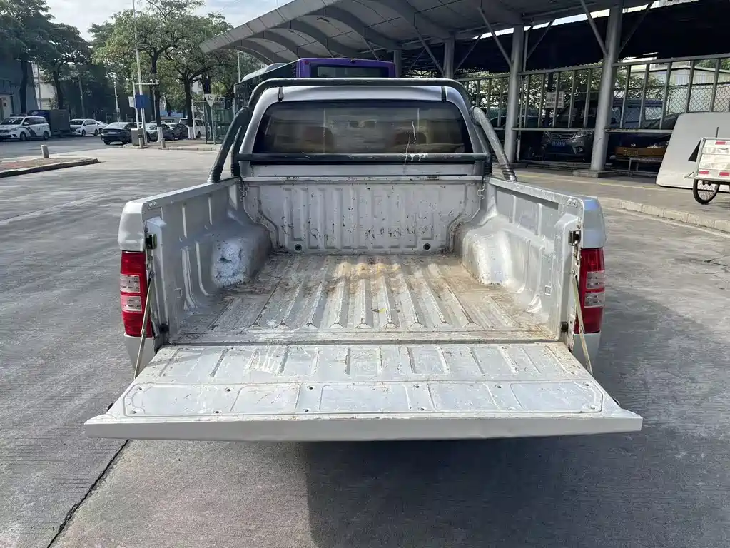 CHANGAN CHANGAN SHENQI F30