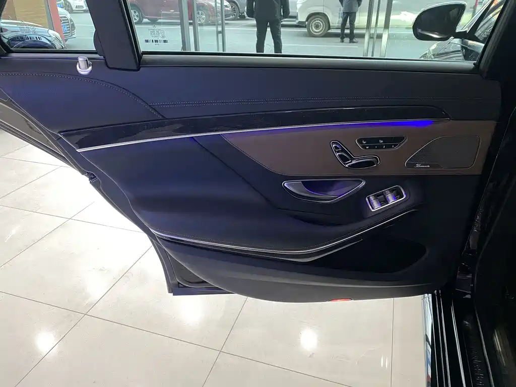 MERCEDES-BENZ S CLASS