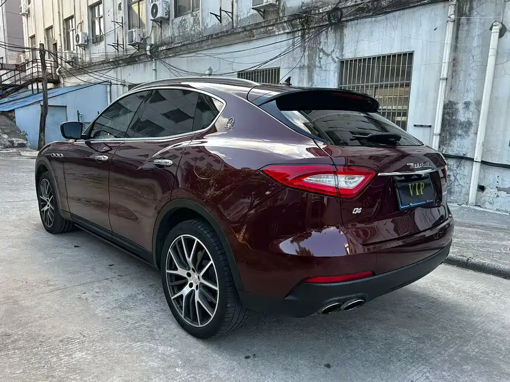 Maserati Levante — миниатюра 6