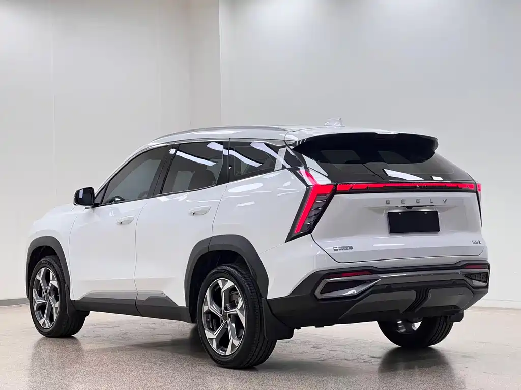 Geely Boyue L — миниатюра 6