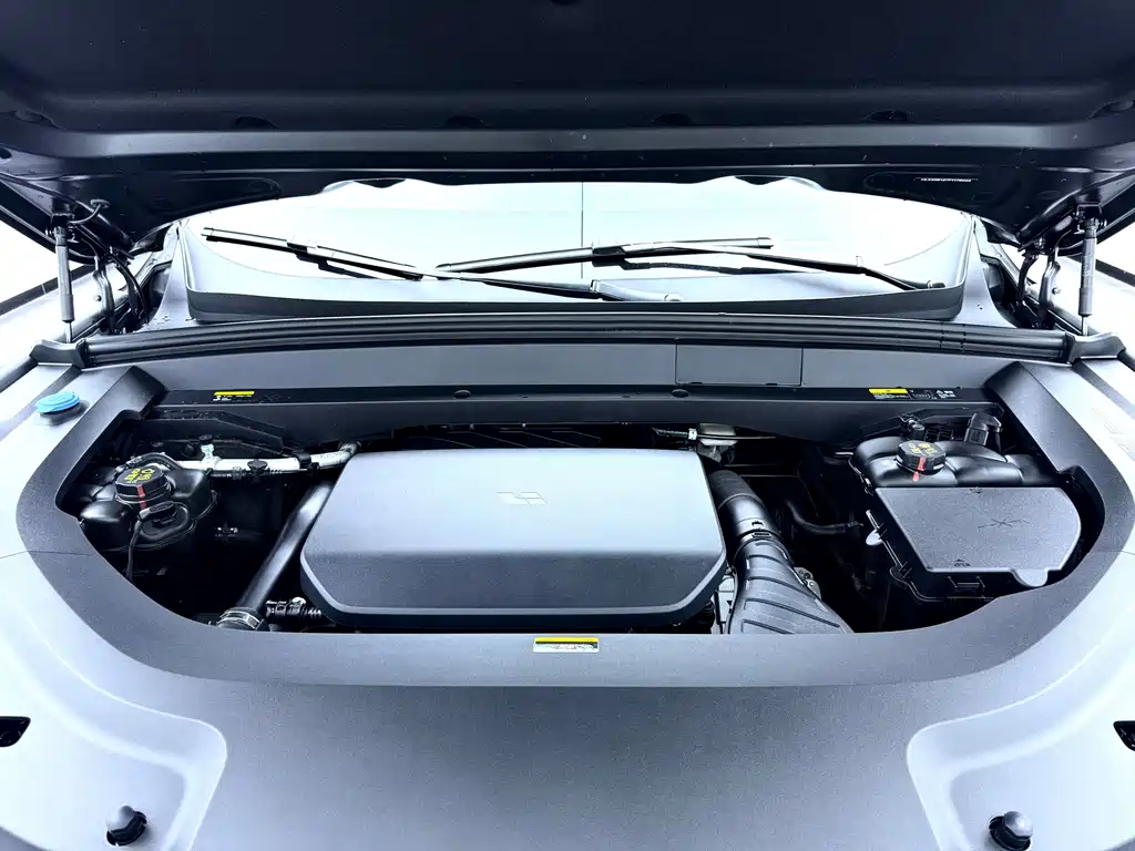 Li Auto Li L9 — миниатюра 11