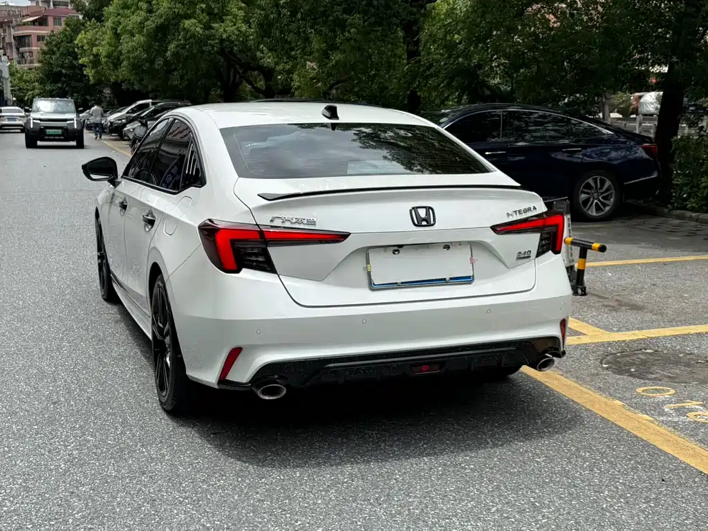 Honda Integra 2023 HATCHBACK 240TURBO CVT Luxury