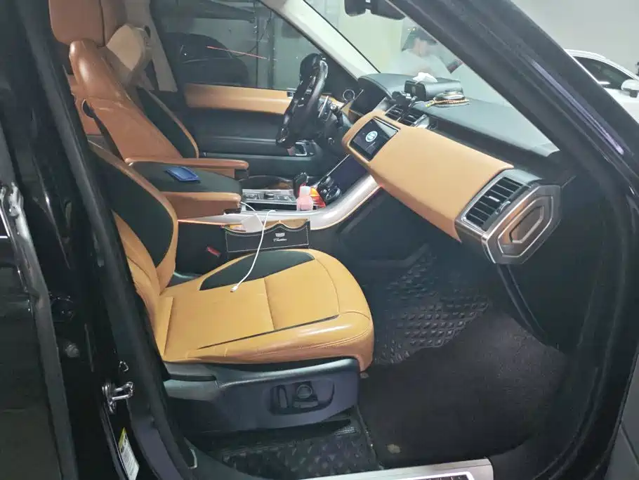 Land Rover Range Rover Sport 2020 3.0 L6 HSE DYNAMIC