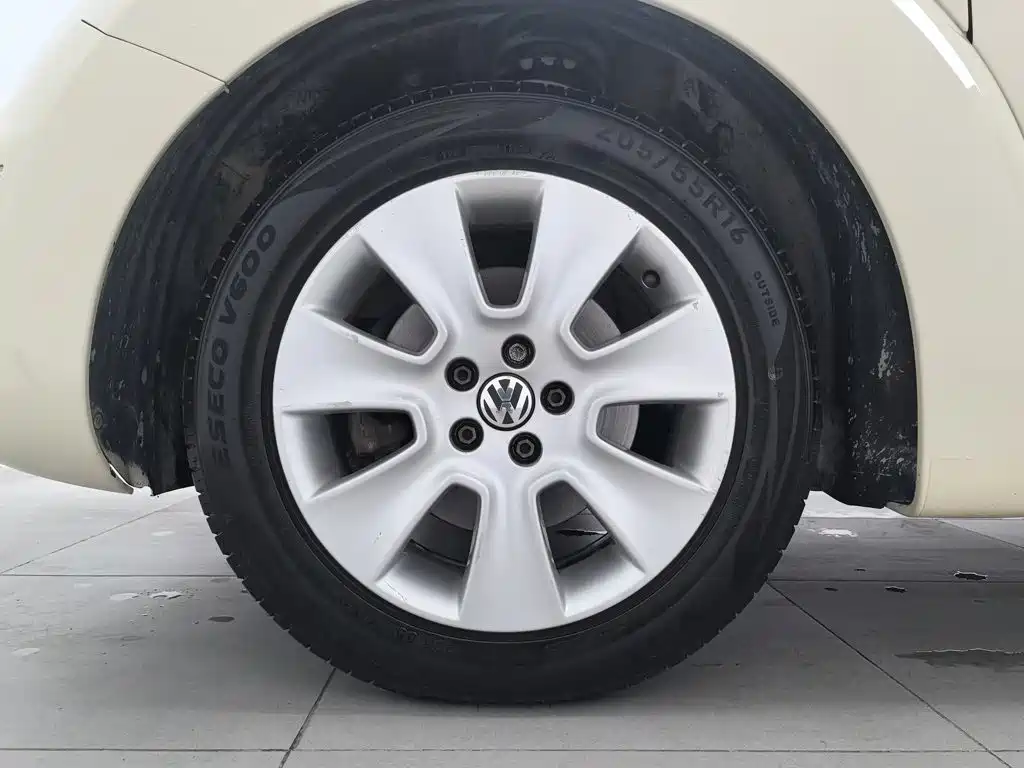 Volkswagen Beetle — миниатюра 17
