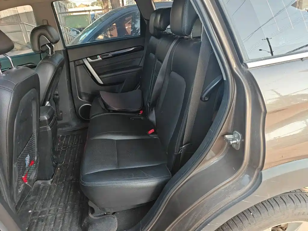 Chevrolet Captiva — миниатюра 13