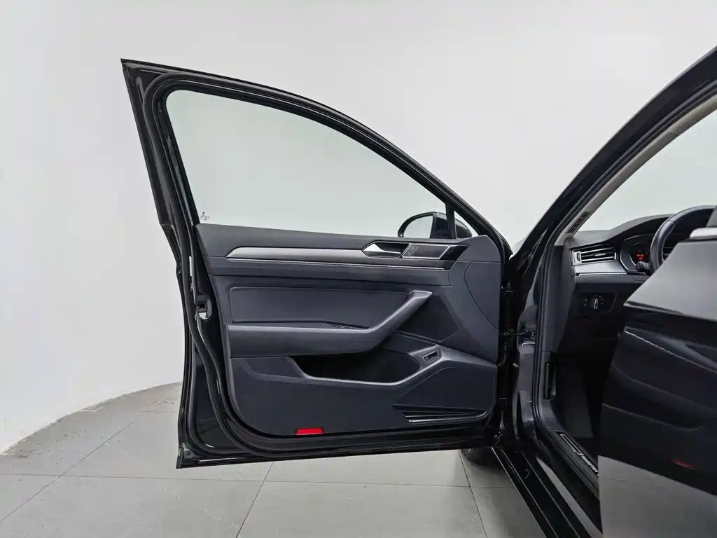 Volkswagen Magotan — миниатюра 8