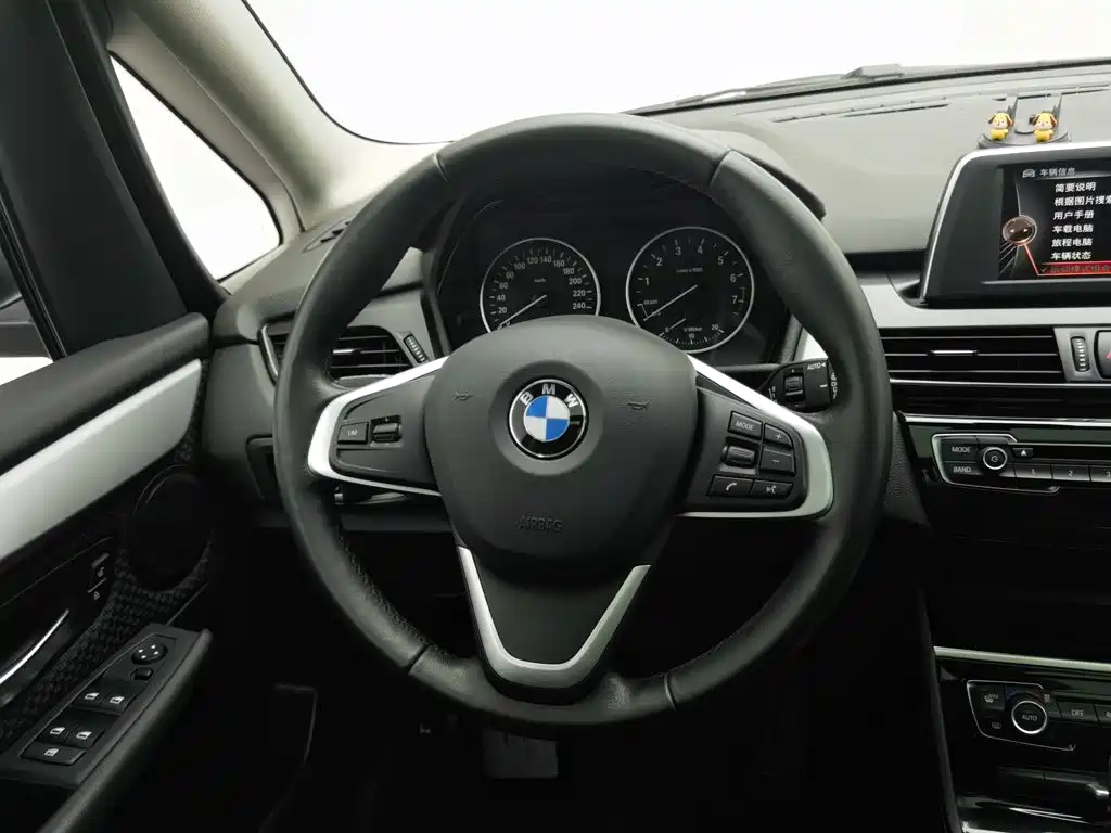 BMW 2 Series Gran Tourer — миниатюра 11