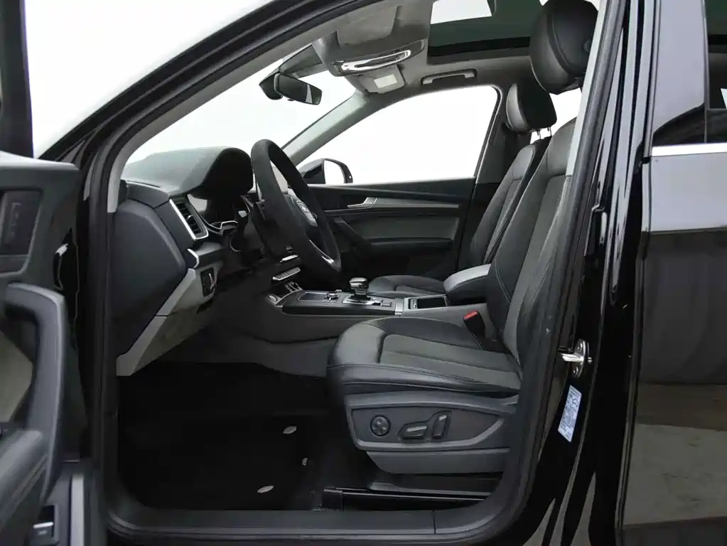 Audi Q5L — миниатюра 6