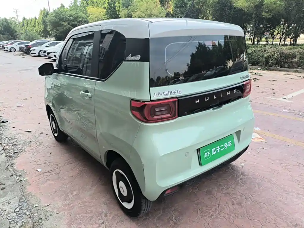 Wuling MINIEV — миниатюра 5