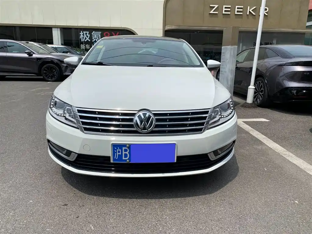 Volkswagen FAW - Passat CC CC 2016 1.8TSI Luxury
