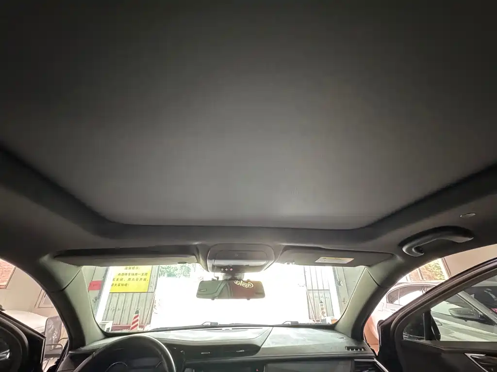 Cadillac XT5 — миниатюра 29