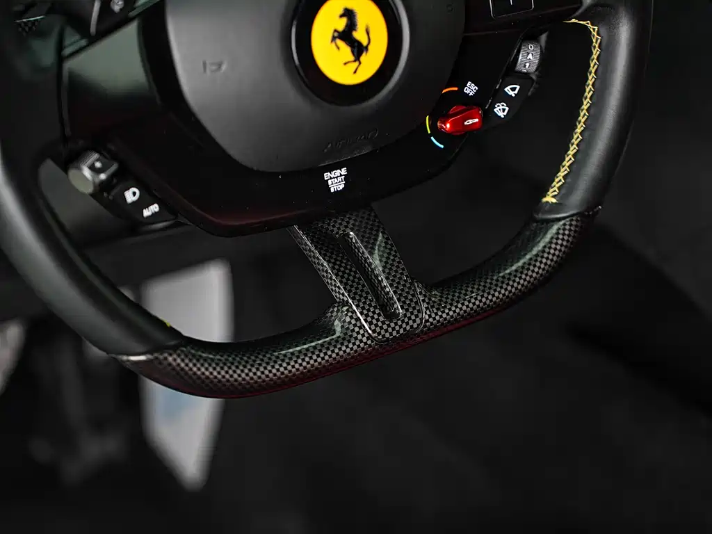 FERRARI ROMA
