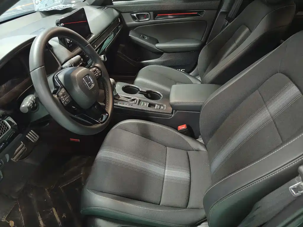 Honda Civic — миниатюра 4