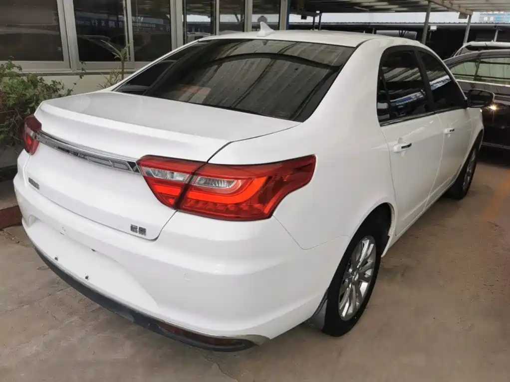 Geely Vision — миниатюра 7