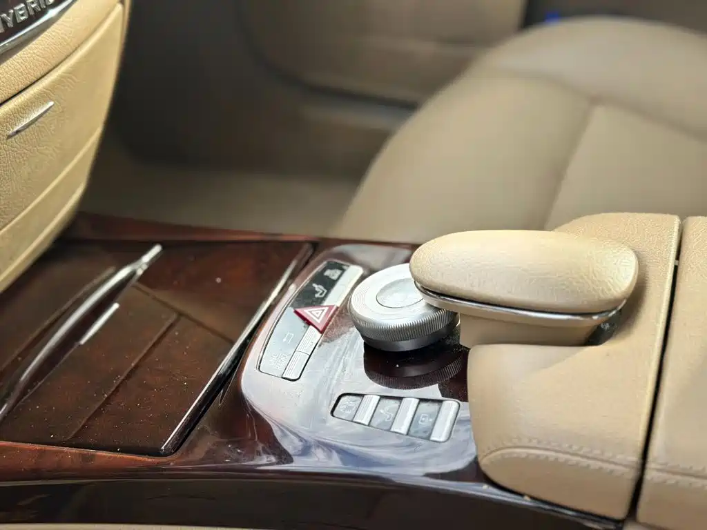 Mercedes-Benz S-Class — миниатюра 25
