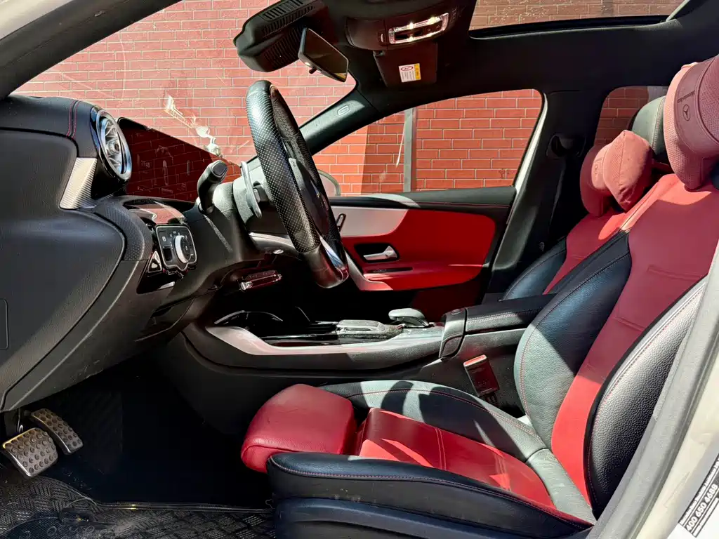 Mercedes-Benz A-Class AMG — миниатюра 12