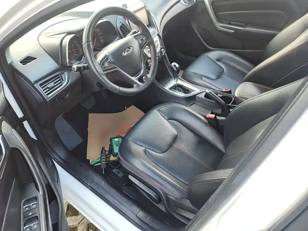 Chery Arrizo 5 — миниатюра 16