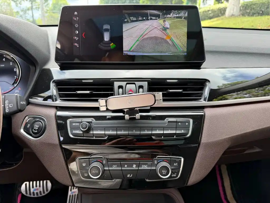 BMW X1 — миниатюра 10