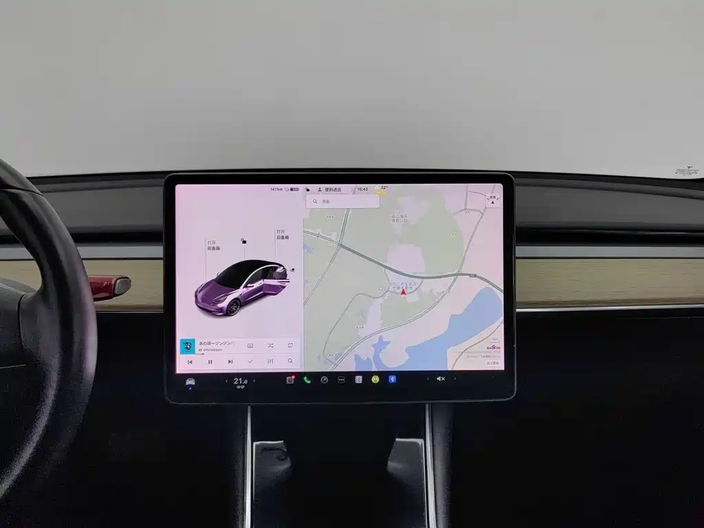 Tesla Model 3 — миниатюра 12