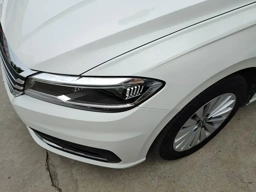 Volkswagen Lavida — миниатюра 24