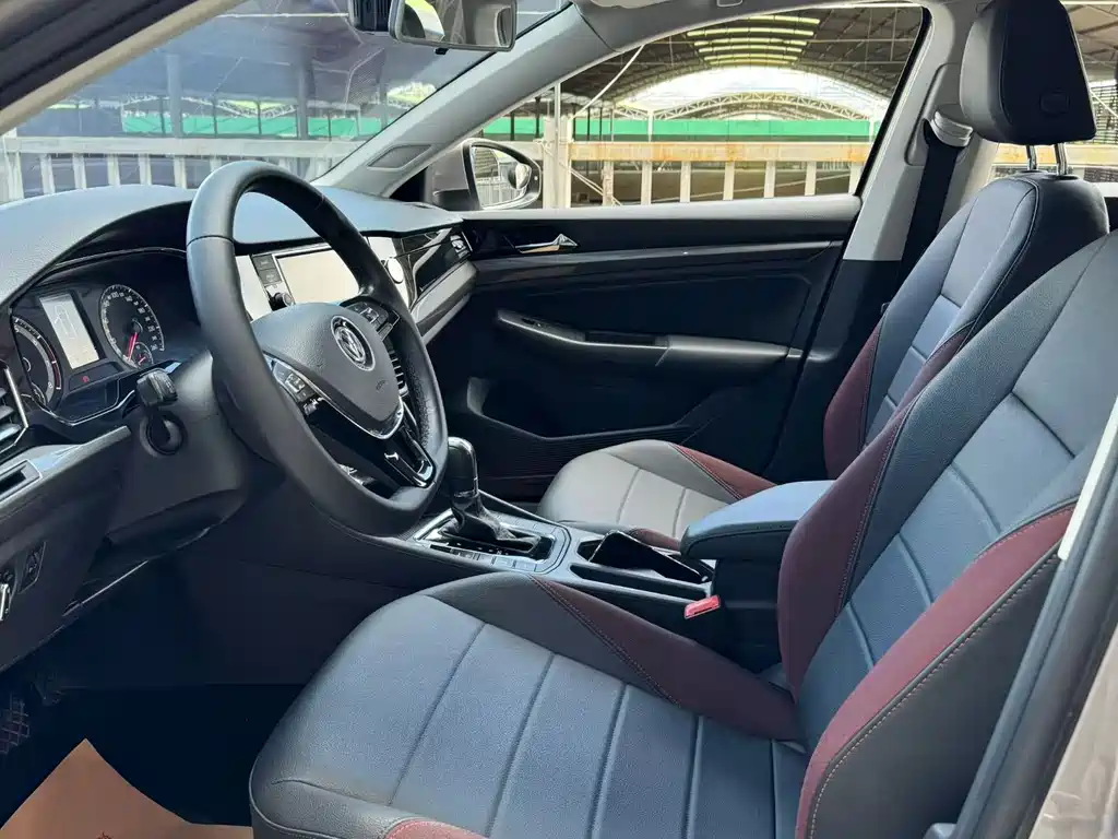 Volkswagen Bora — миниатюра 7
