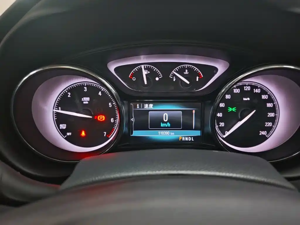 Buick Envision Plus — миниатюра 12