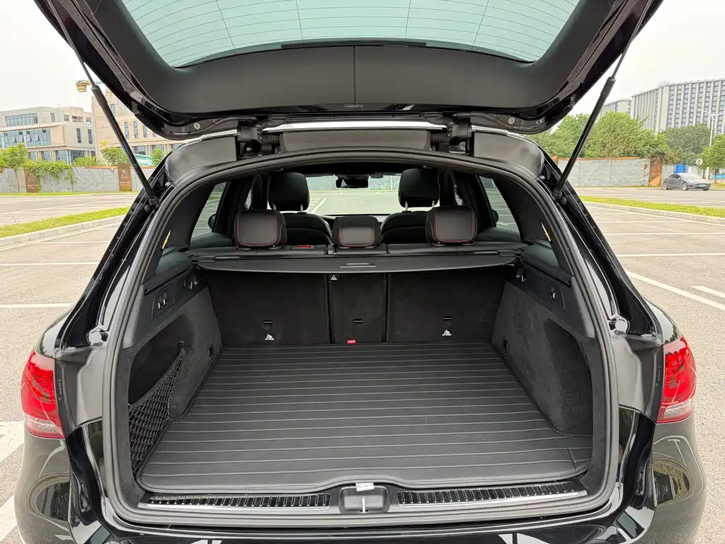 Mercedes-Benz GLC AMG — миниатюра 21