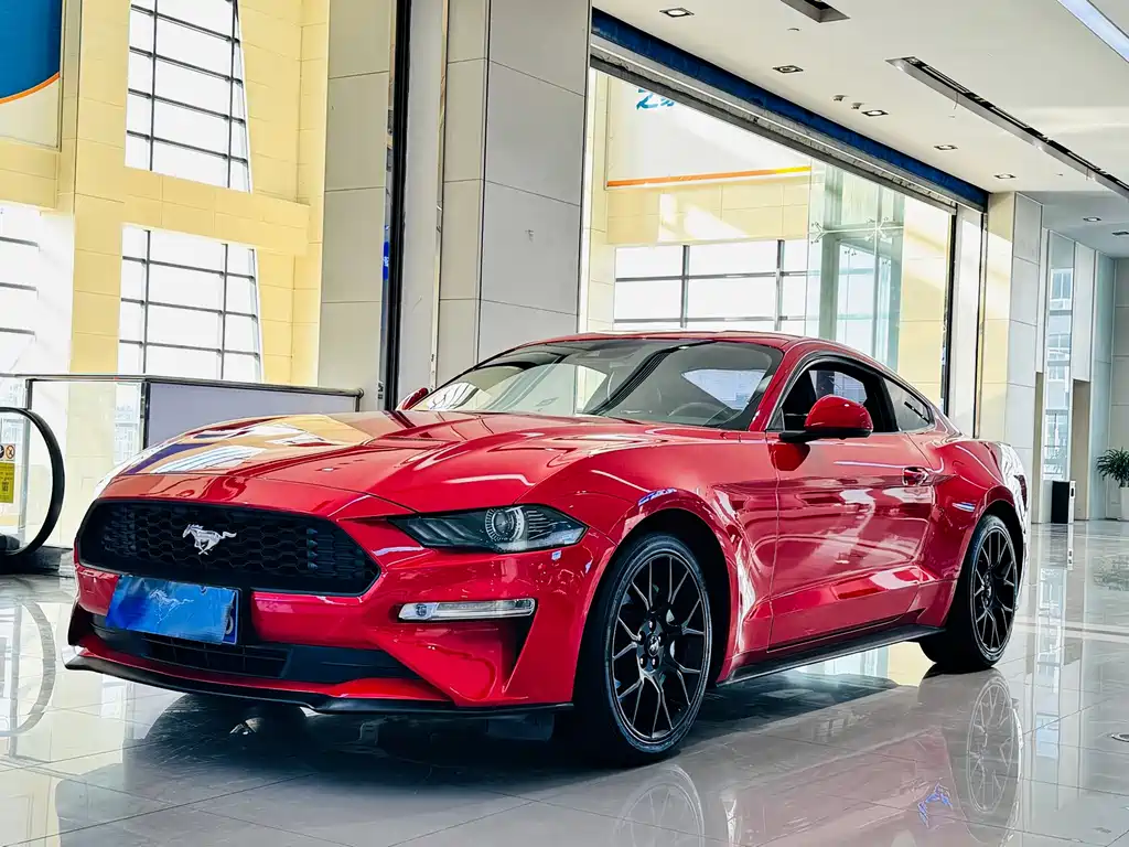 Ford Mustang — миниатюра 2