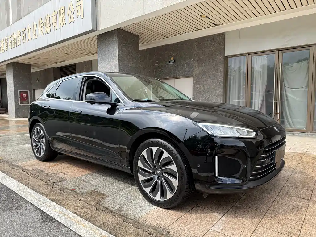 AITO Wenjie AITO M5 — миниатюра 3