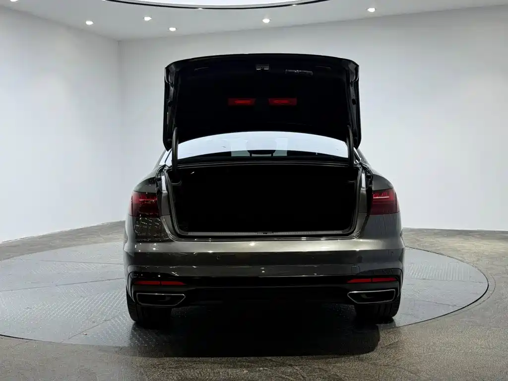 Audi A4L — миниатюра 8