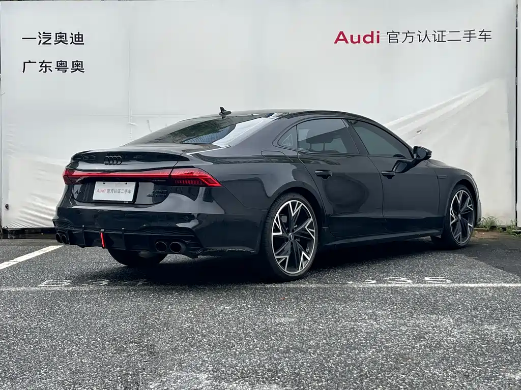 Audi A7L 2025 45 TFSI Luxury