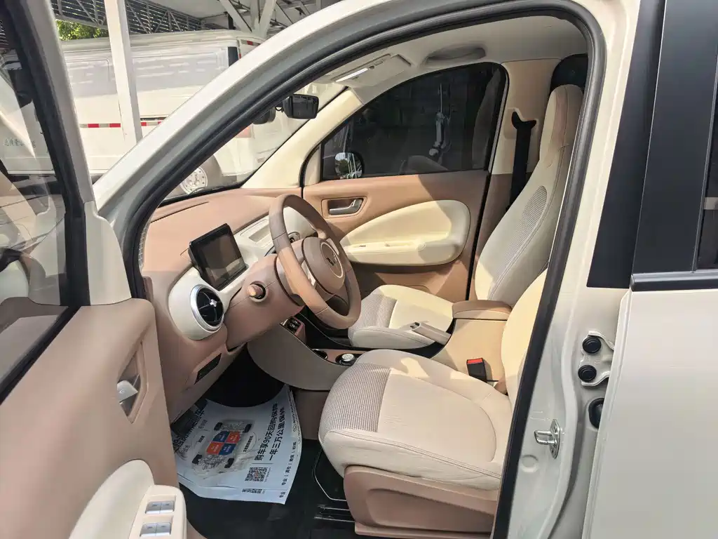 Wuling MINIEV — миниатюра 17