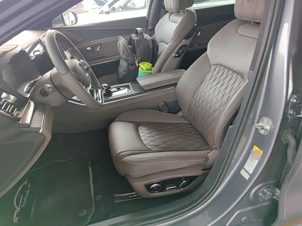 BYD Han — миниатюра 15
