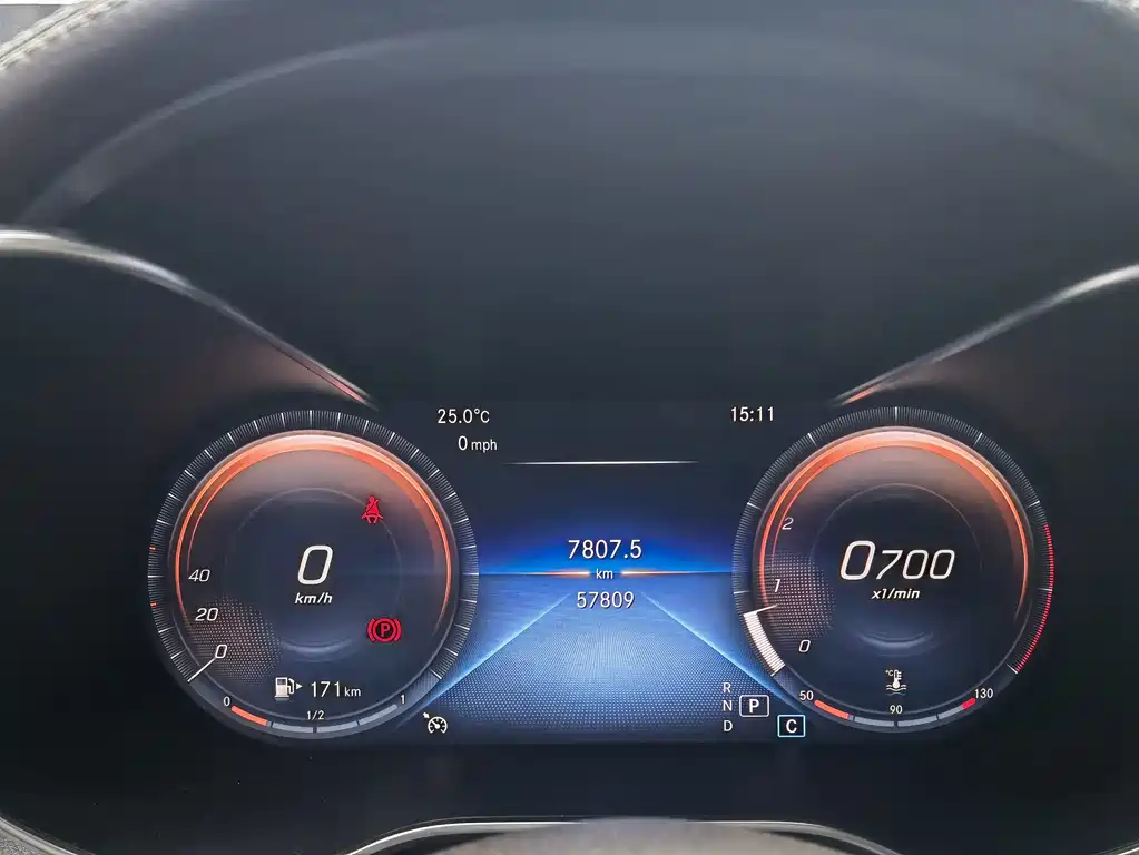 Mercedes-Benz GLC — миниатюра 19