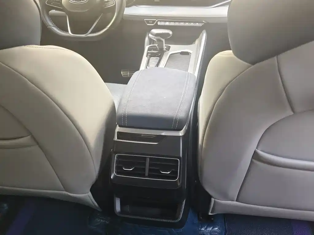 Geely Xingrui — миниатюра 7