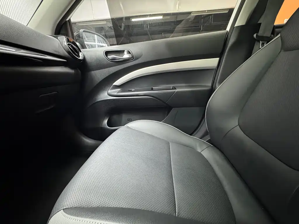 Kia KX1 1.4L CVT Fun Enjoy Sunroof Model, фото 17