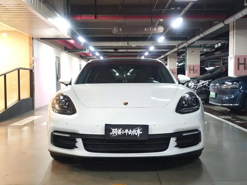 Porsche Panamera — миниатюра 2