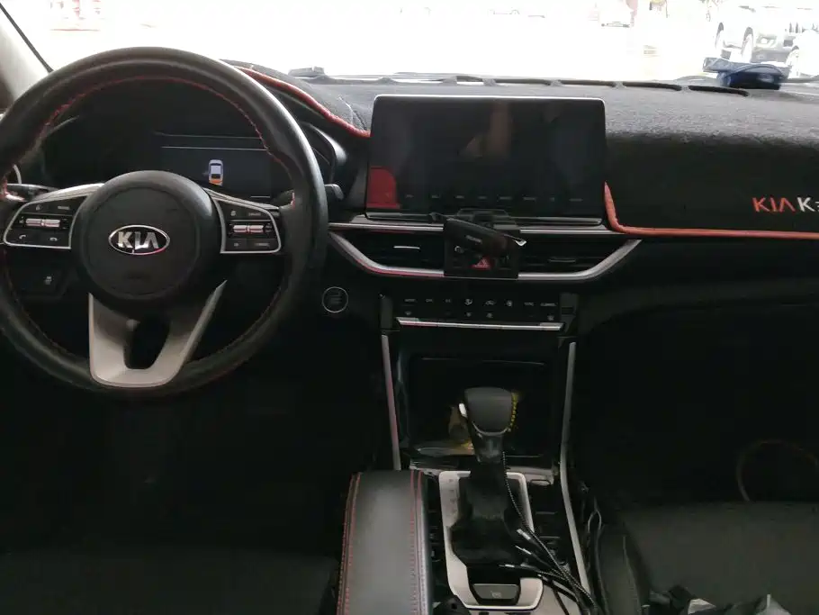 Kia K3 — миниатюра 12