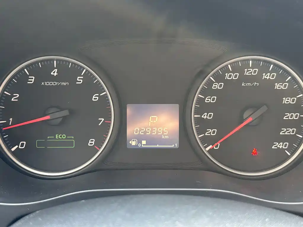Mitsubishi Outlander — миниатюра 9