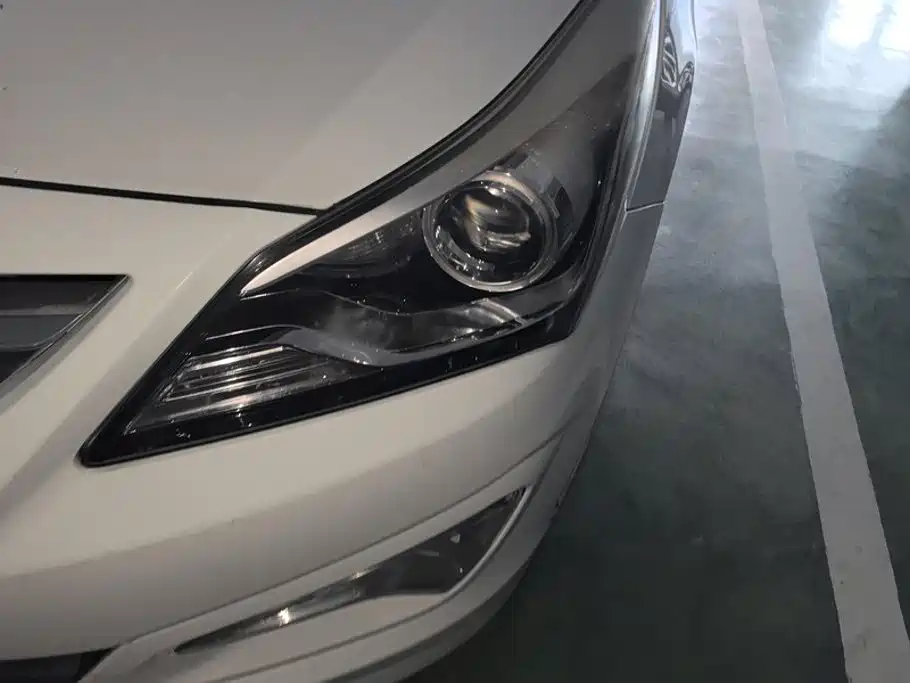 Hyundai Verna — миниатюра 5