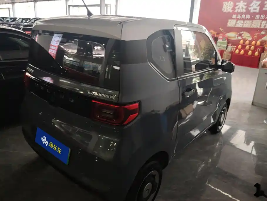 Wuling MINIEV — миниатюра 3
